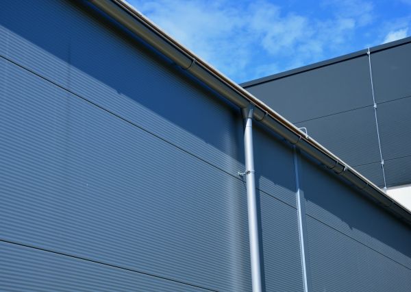 Cost of Commercial Gutter Replacement in Spring Hill