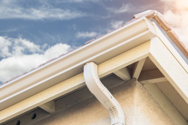 Cost of Seamless Gutter Replacement in Spring Hill